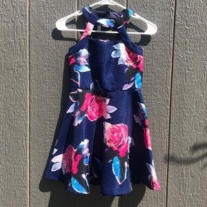 Miss Behave Girls dress size M. NWT